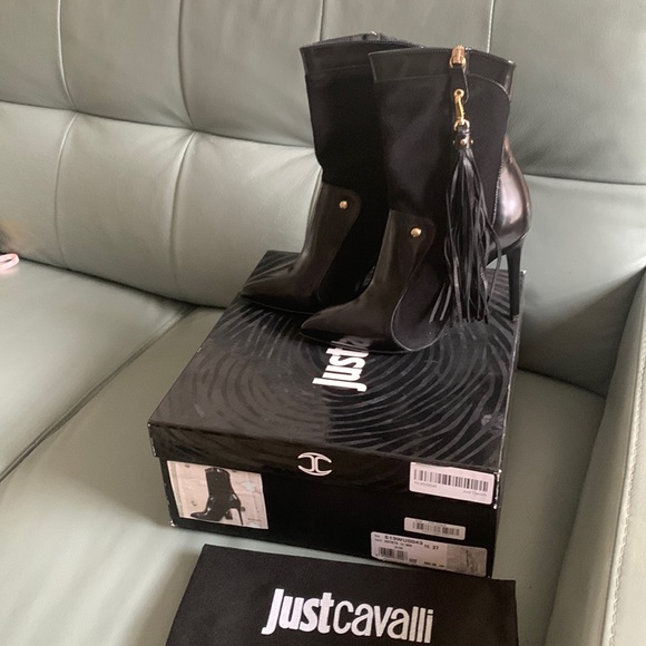 Just Cavalli Paneled Leather and Suede Boots - Picture 5 of 16